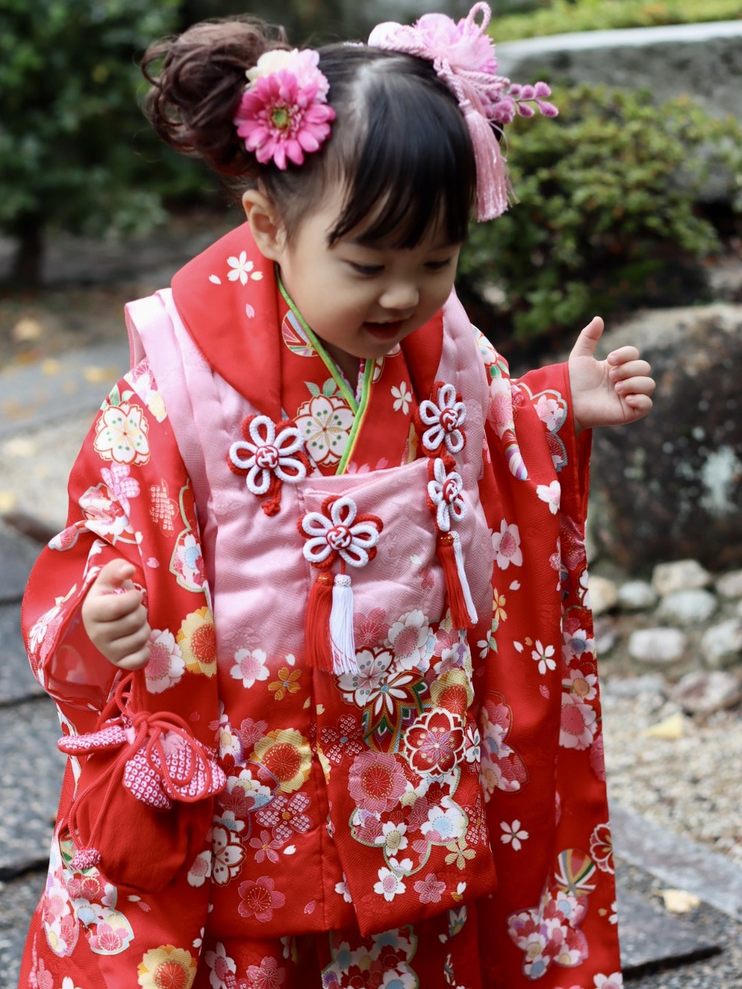 七五三の着物姿の女の子